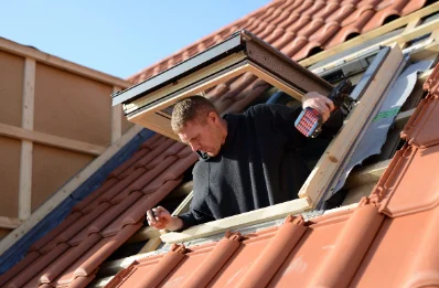 Pose de fenêtres de toit Velux à Glaire